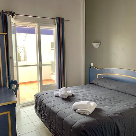 Hotel Les Palmiers En Camargue Saintes-Maries-de-la-Mer